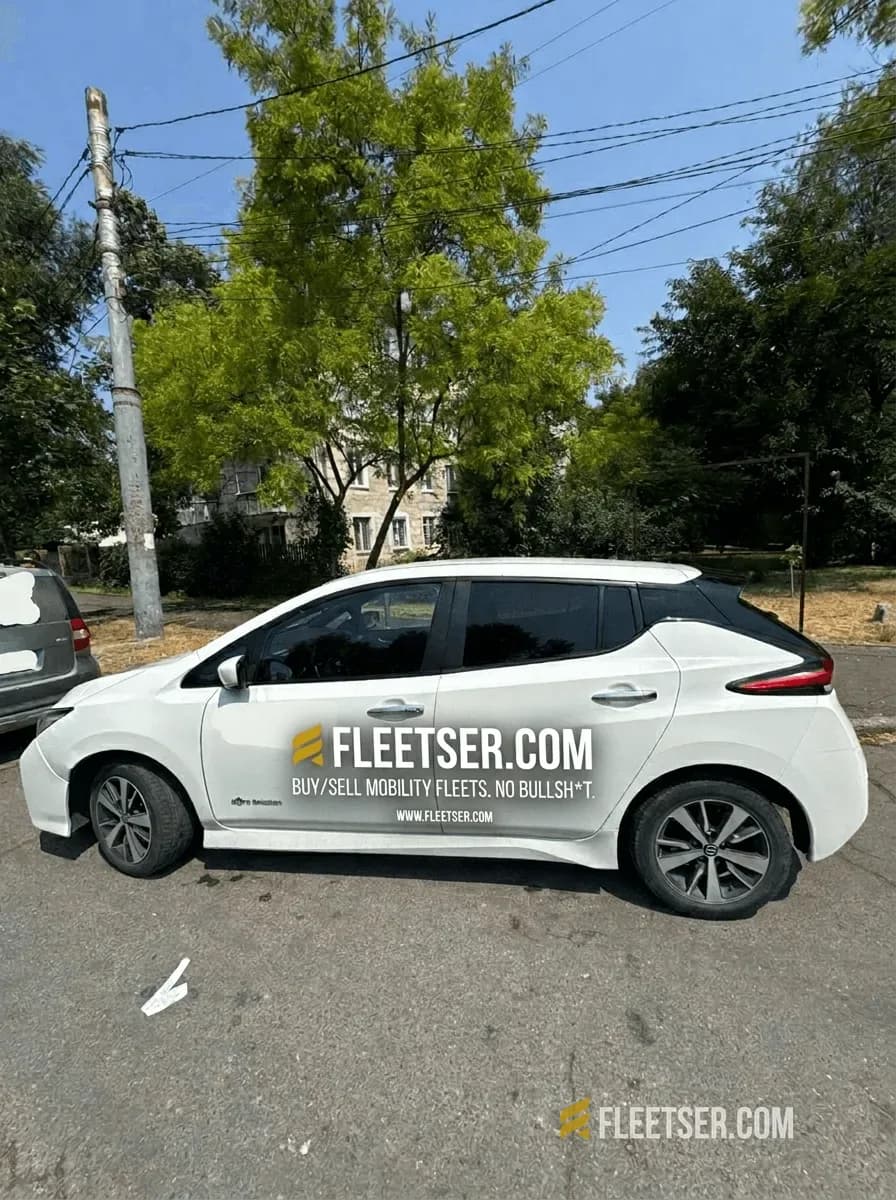 Nissan Leaf (6 units)