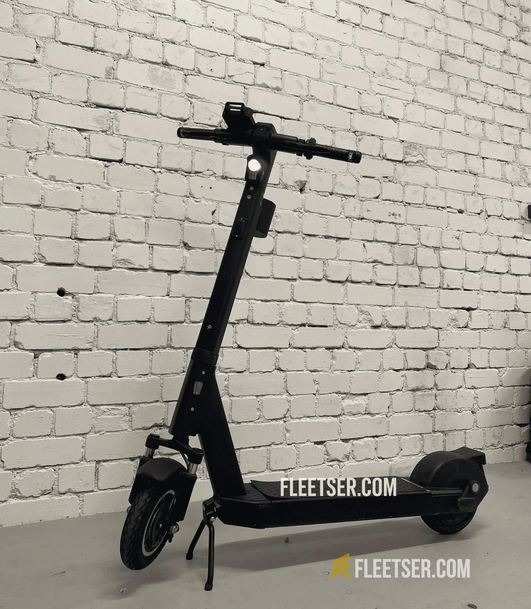 Feishen e-scooter (33 units)