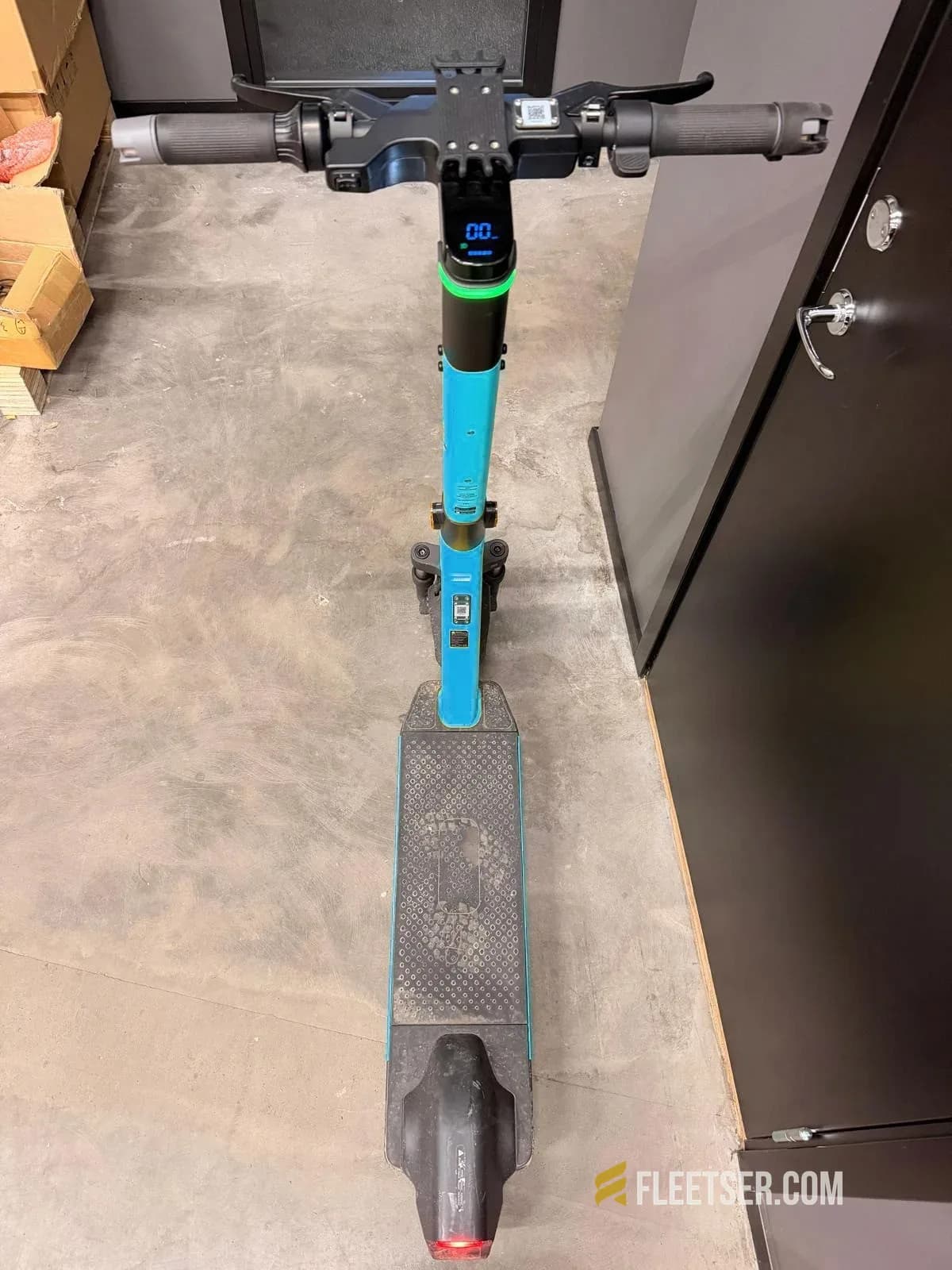 Navee V1 Pro