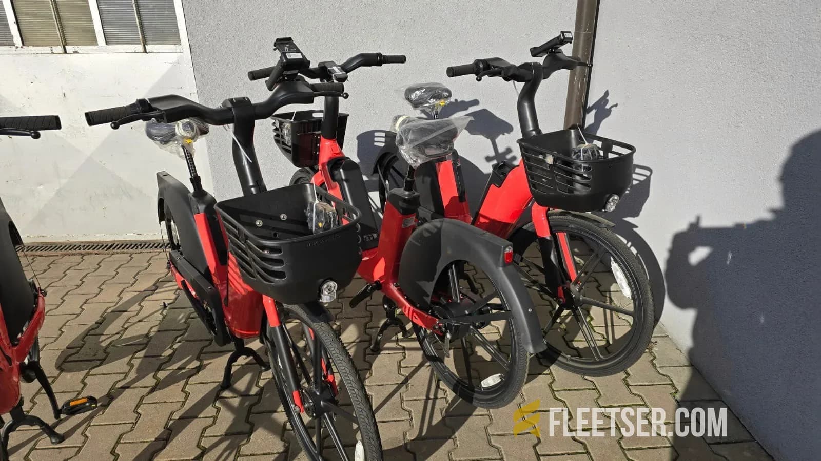 OKAI EB100 (17 units)
